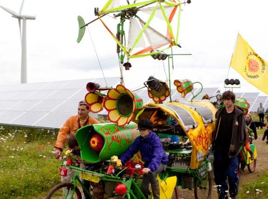 10 reasons why we love community energy – for people and planet